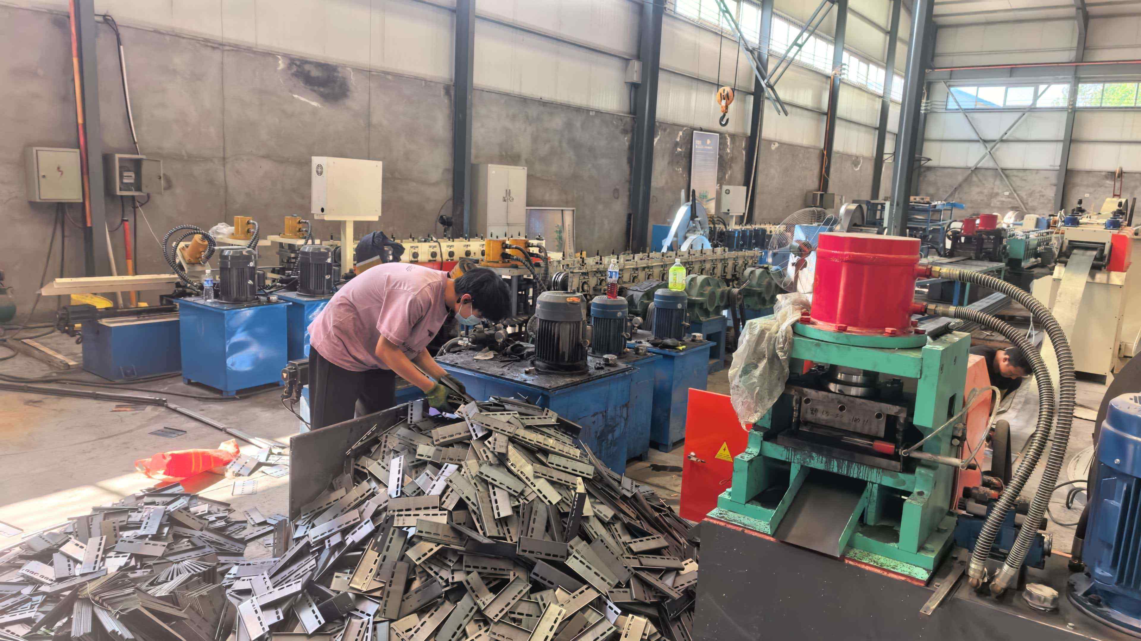 常德市热浸锌桥架镀锌桥架 - 厂家